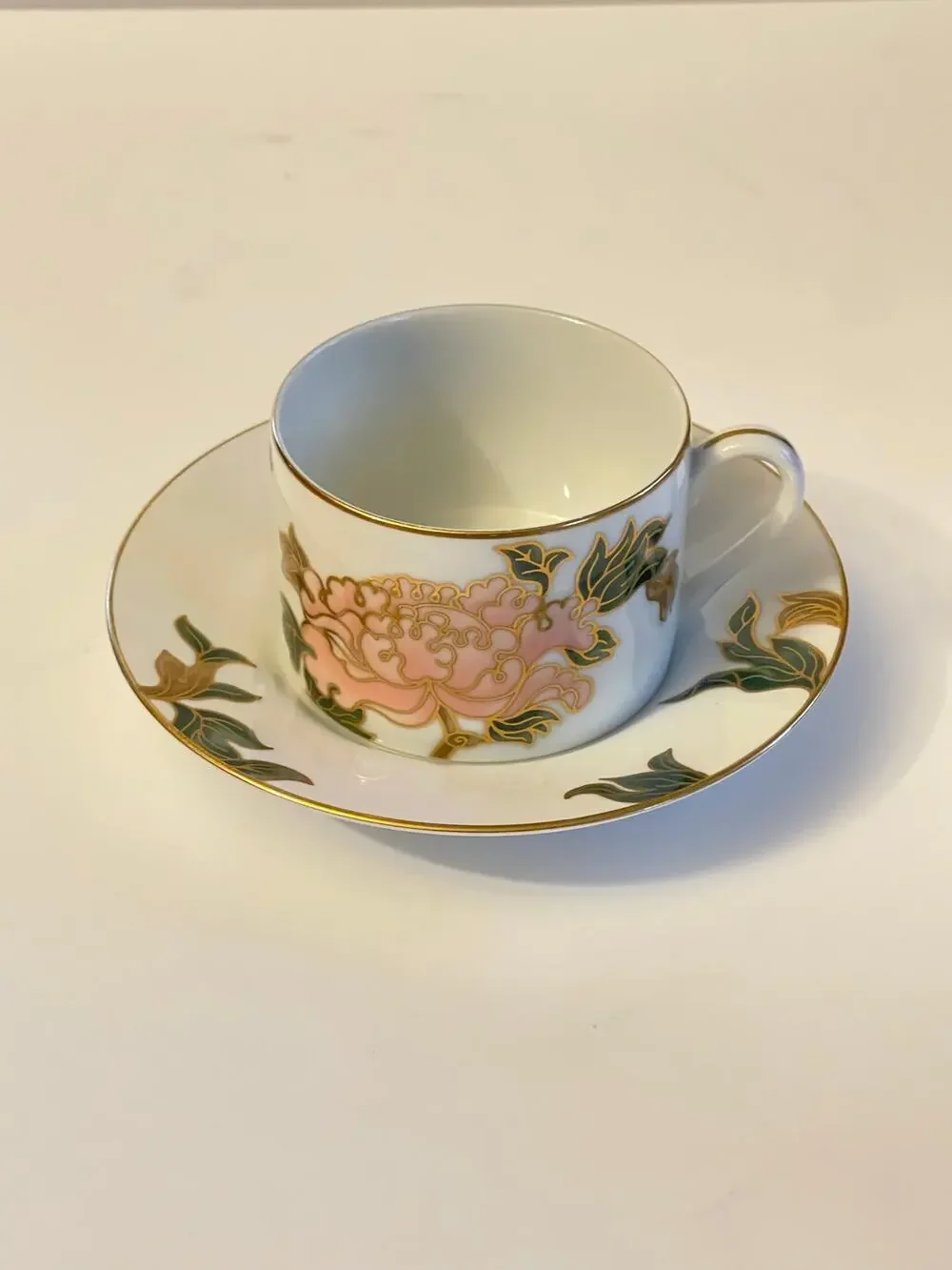 Cloisonne Peony White by FITZ & FLOYD Cup & Saucer